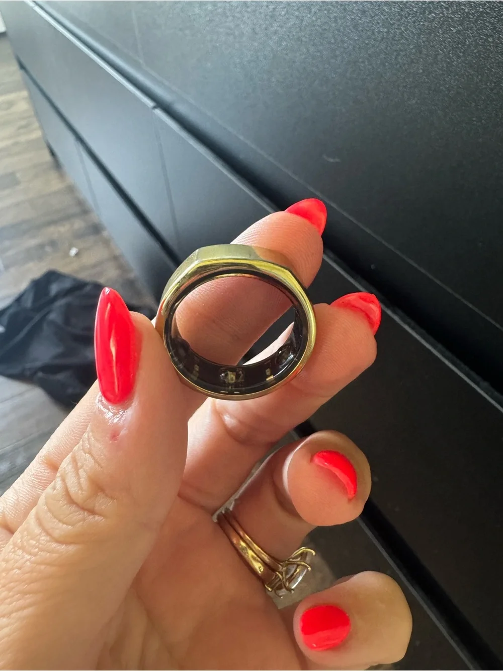Oura Black Charging Dock with Gold Accent Ring